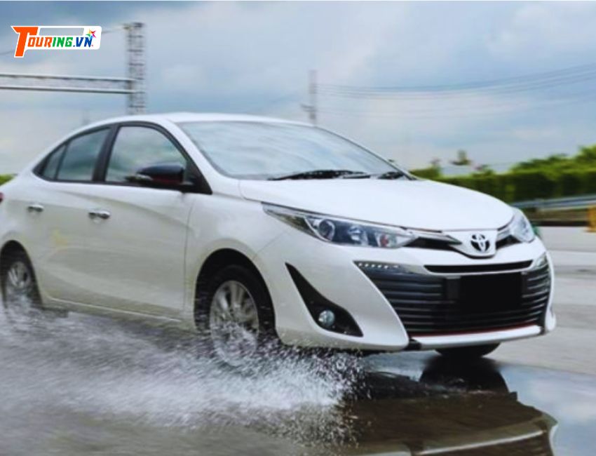 Thuê xe 4 chỗ Gia Lai